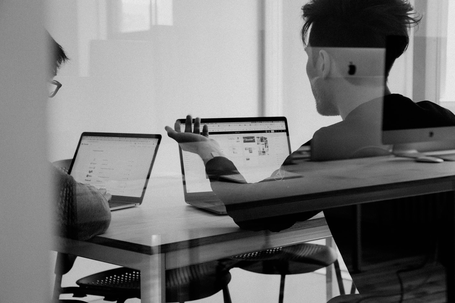 The Psychology Behind Engaging Social Media Profiles